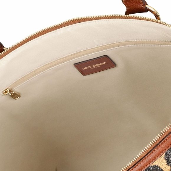 "Exude Elegance with the DOLCE & GABBANA Leopard-Print Crespo Handbag for Women" - Picture 5 of 5